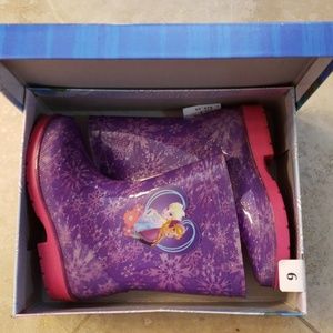 Disney Frozen rain boots size9